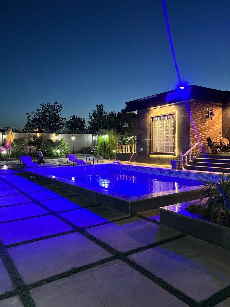 عمارت یاس شاندیز / دو استخره / بیلیارد / B17